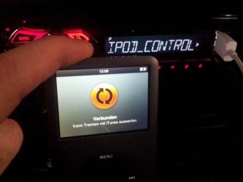 Pioneer DEH-1500ub Display mit Ipod Controls